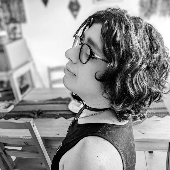 Meet your Posher, Catherine - Picture 1 of 1